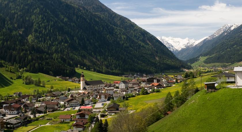 Ferienwohnung Permoser Neustift im Stubaital Quarto foto